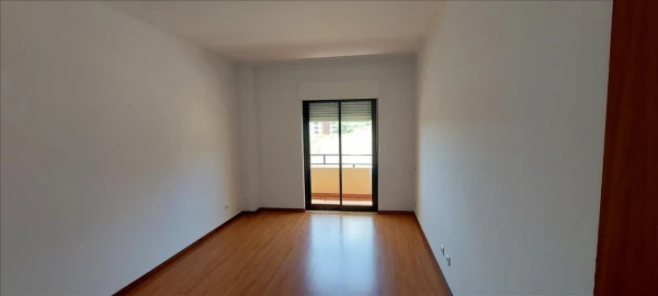 Apartamento T3 para Venda em Alenquer (Santo Estêvão e Triana)
