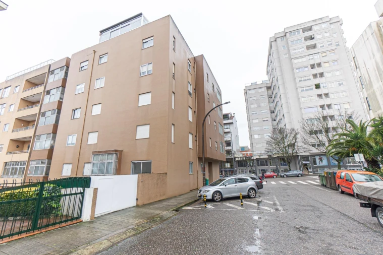 Apartamento T3 para Venda em Bonfim Foto 36