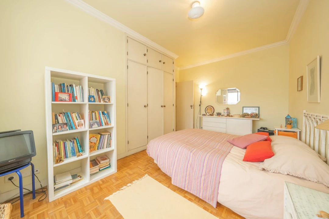 Apartamento T2 para Venda em Algés, Linda-A-Velha e Cruz Quebrada-Dafundo Foto 23