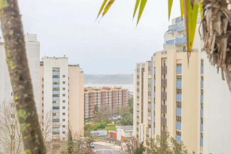 Apartamento T2 para Venda em Algés, Linda-A-Velha e Cruz Quebrada-Dafundo Foto 7