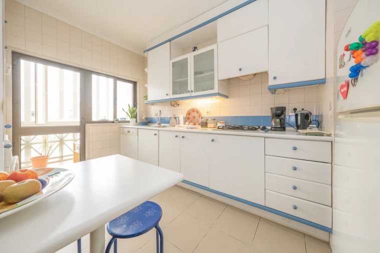 Apartamento T2 para Venda em Algés, Linda-A-Velha e Cruz Quebrada-Dafundo Foto 9