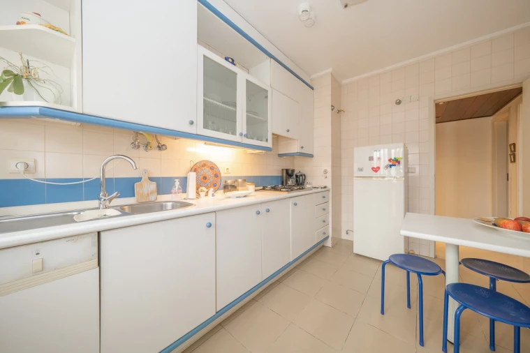 Apartamento T2 para Venda em Algés, Linda-A-Velha e Cruz Quebrada-Dafundo Foto 12