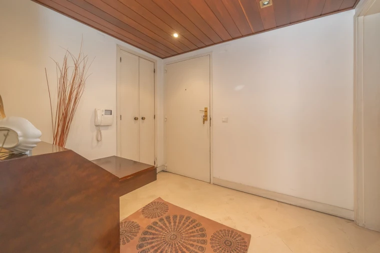 Apartamento T2 para Venda em Algés, Linda-A-Velha e Cruz Quebrada-Dafundo Foto 14