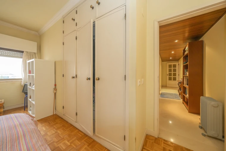 Apartamento T2 para Venda em Algés, Linda-A-Velha e Cruz Quebrada-Dafundo Foto 24