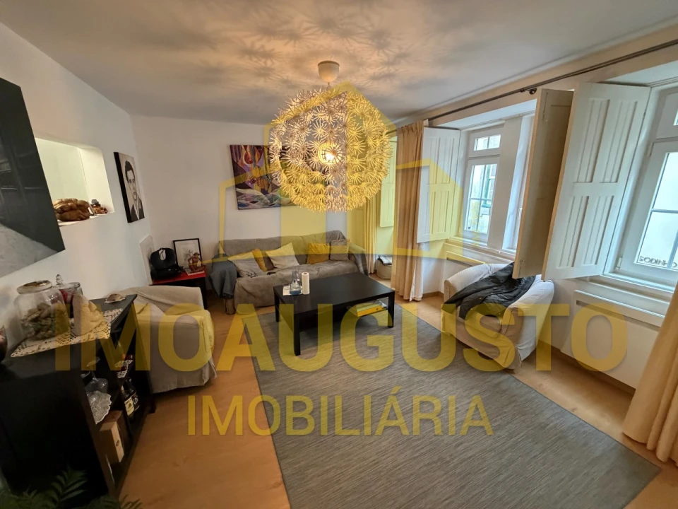 Prédio para Venda em Guarda Foto 2