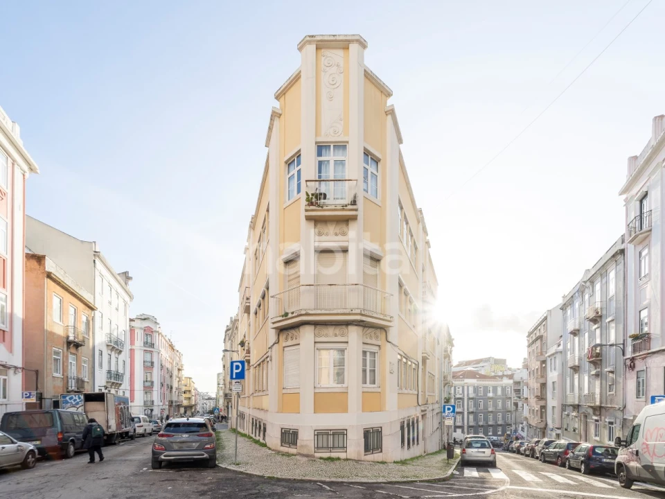 Apartamento T3 para Arrendamento em Arroios Foto 3