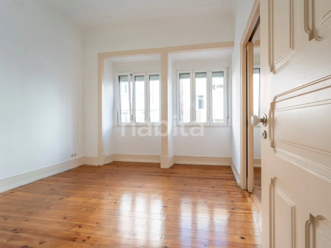 Apartamento T3 para Arrendamento em Arroios Foto 1