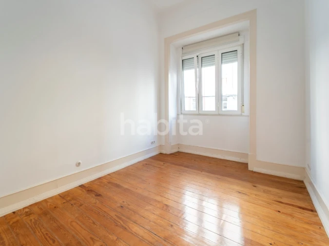 Apartamento T3 para Arrendamento em Arroios Foto 17