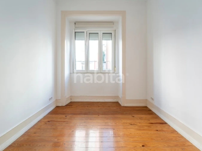 Apartamento T3 para Arrendamento em Arroios Foto 18