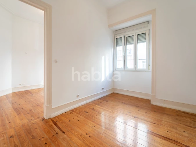 Apartamento T3 para Arrendamento em Arroios Foto 21