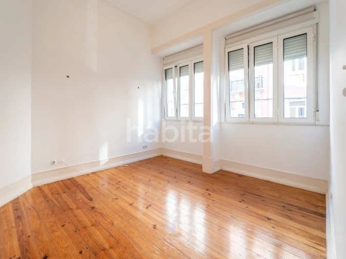 Apartamento T3 para Arrendamento em Arroios Foto 24