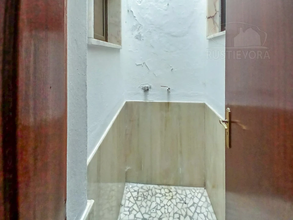 Moradia T2 para Venda em Bencatel Foto 10