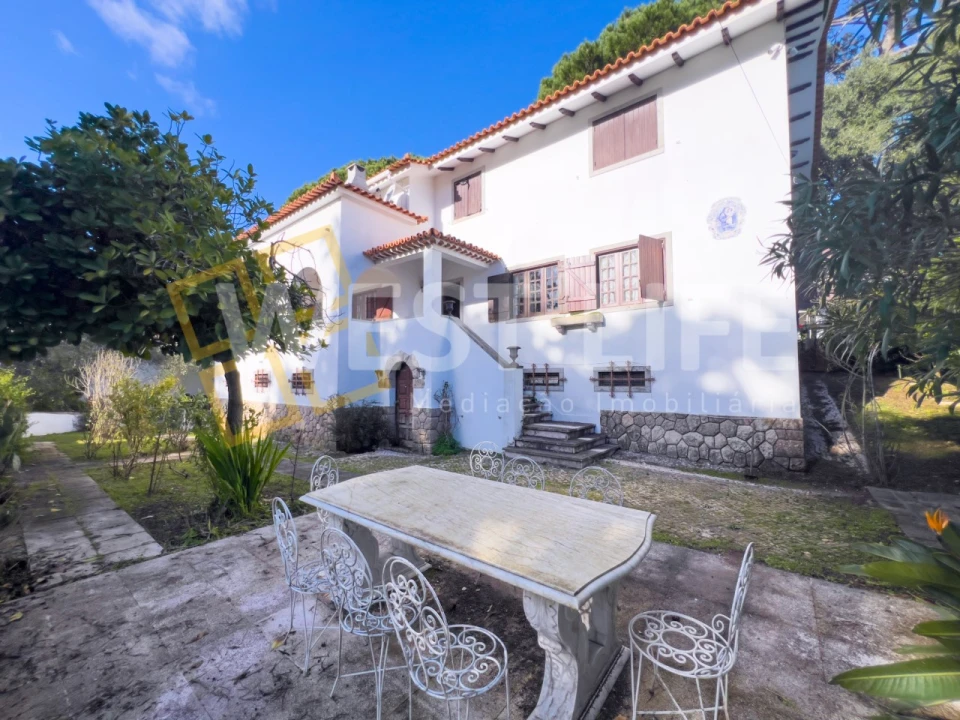 Moradia T6 para Venda em Venda do Pinheiro e Santo Estêvão das Galés Foto 3