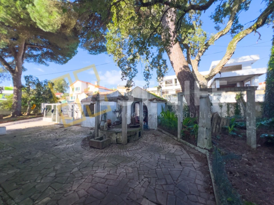 Moradia T6 para Venda em Venda do Pinheiro e Santo Estêvão das Galés Foto 20