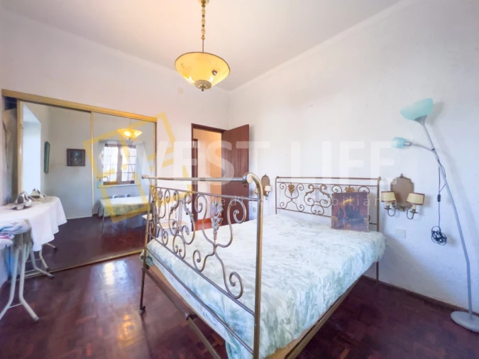 Moradia T6 para Venda em Venda do Pinheiro e Santo Estêvão das Galés Foto 15