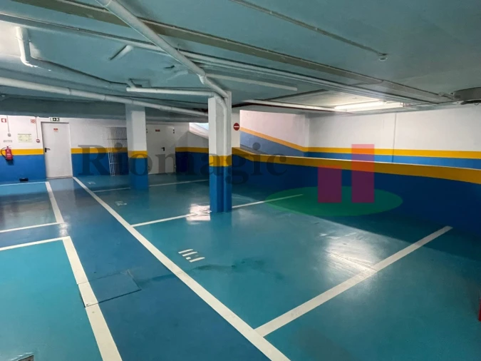 Garagem para Venda em Marvila, Ribeira Santarém, São Salvador, São Nicolau Foto 3