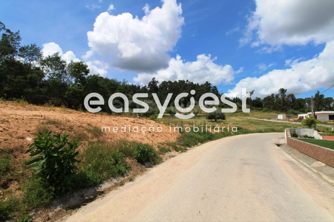 Terreno para Venda em Meãs do Campo Foto 5