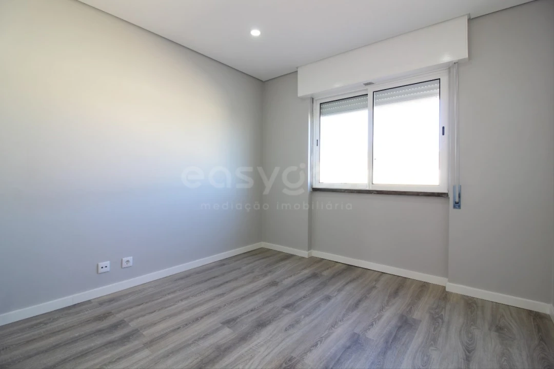 Apartamento T3 para Venda em Amora Foto 30