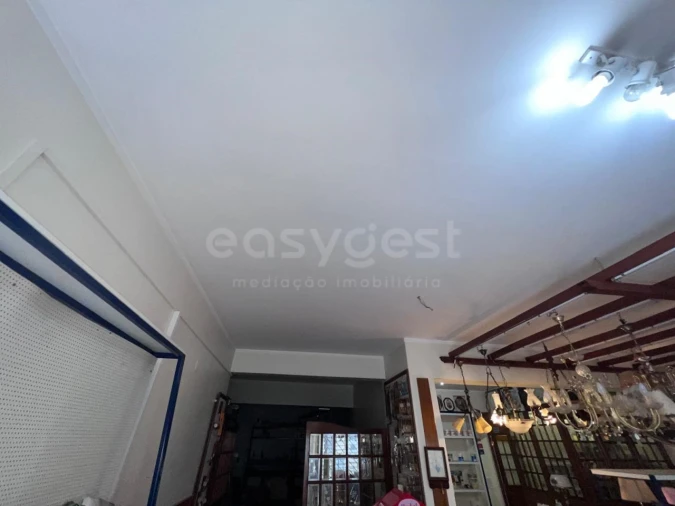 Loja para Venda em São João Baptista e Santa Maria dos Olivais Foto 5