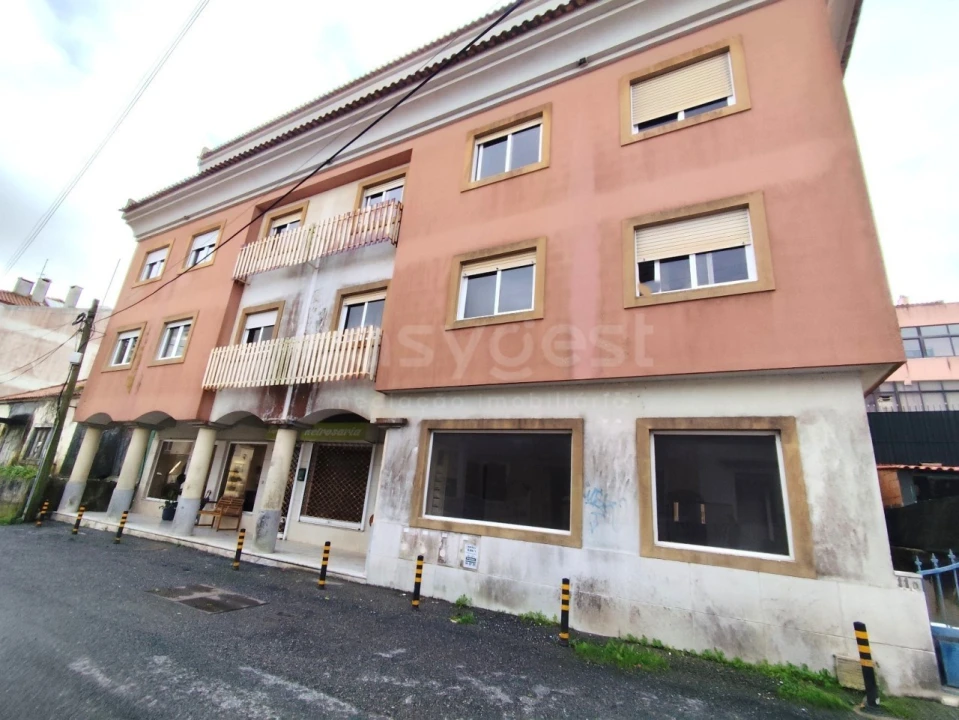 Apartamento T2 para Venda em Algueirão-Mem Martins Foto 18