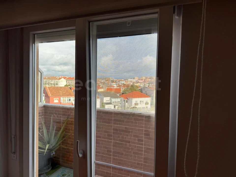 Apartamento T2 para Venda em Algueirão-Mem Martins Foto 21