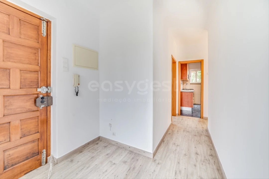 Moradia T3 para Arrendamento em Sesimbra (Castelo) Foto 4