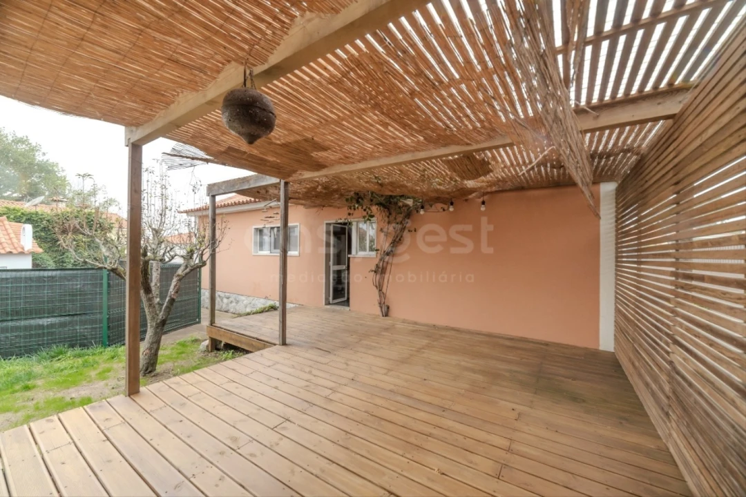 Moradia T3 para Arrendamento em Sesimbra (Castelo) Foto 29