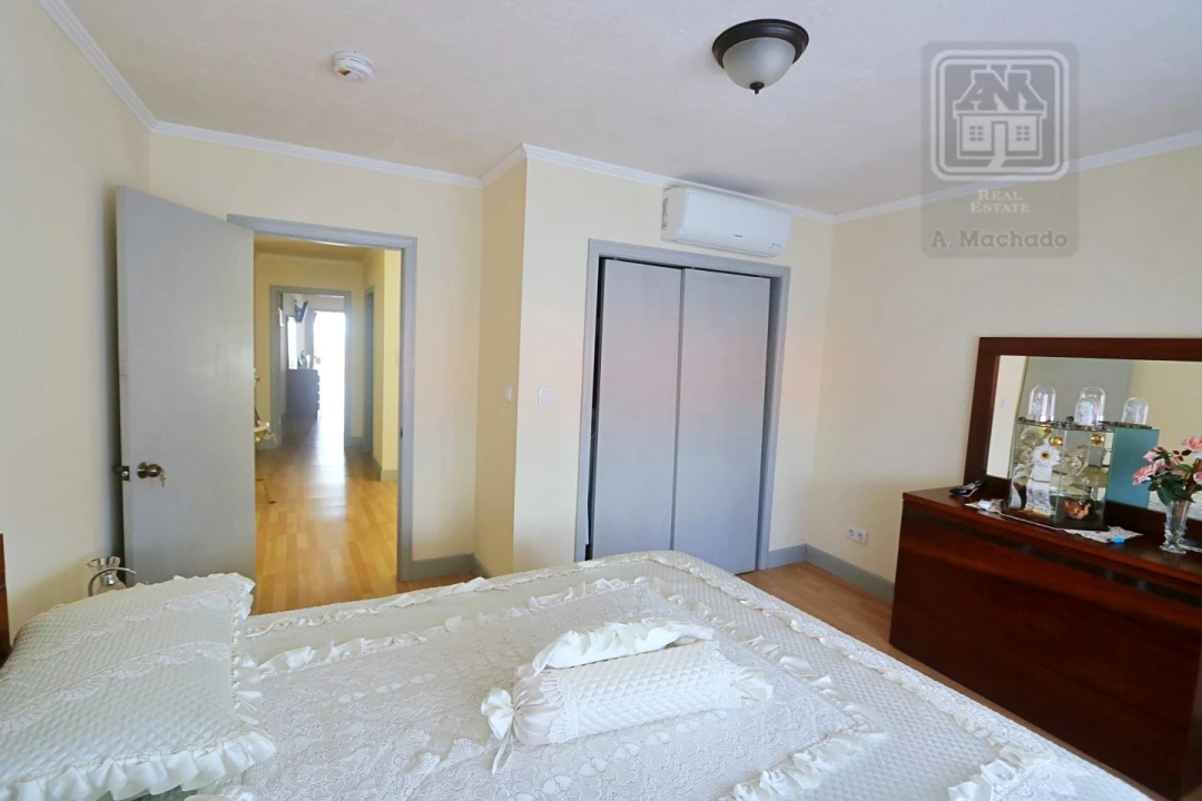 Moradia T2 para Venda em Rosto do Cão (São Roque) Foto 34