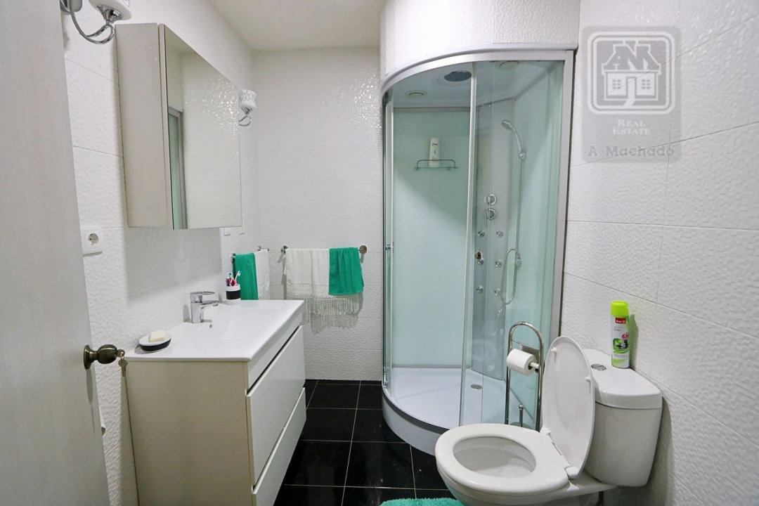 Moradia T2 para Venda em Rosto do Cão (São Roque) Foto 38