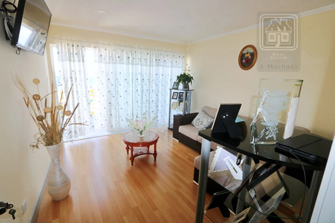 Moradia T2 para Venda em Rosto do Cão (São Roque) Foto 44