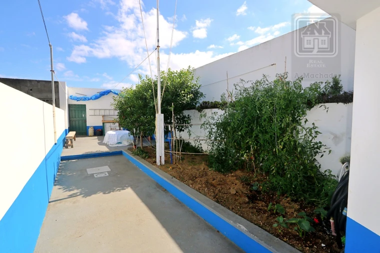 Moradia T2 para Venda em Rosto do Cão (São Roque) Foto 30