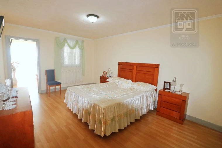 Moradia T2 para Venda em Rosto do Cão (São Roque) Foto 41