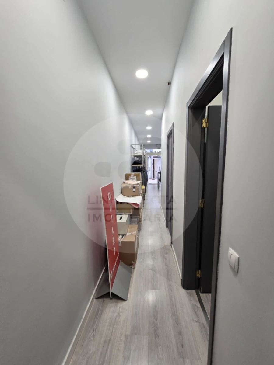 Loja para Arrendamento em União das Freguesias de Setúbal Foto 8