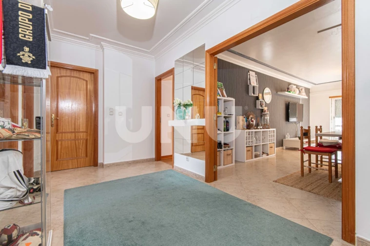Apartamento T3 para Venda em Vila Franca de Xira Foto 2