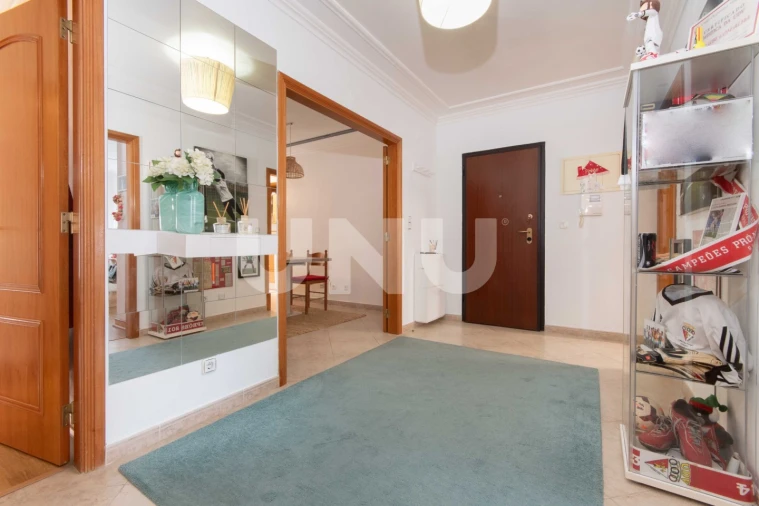 Apartamento T3 para Venda em Vila Franca de Xira Foto 3