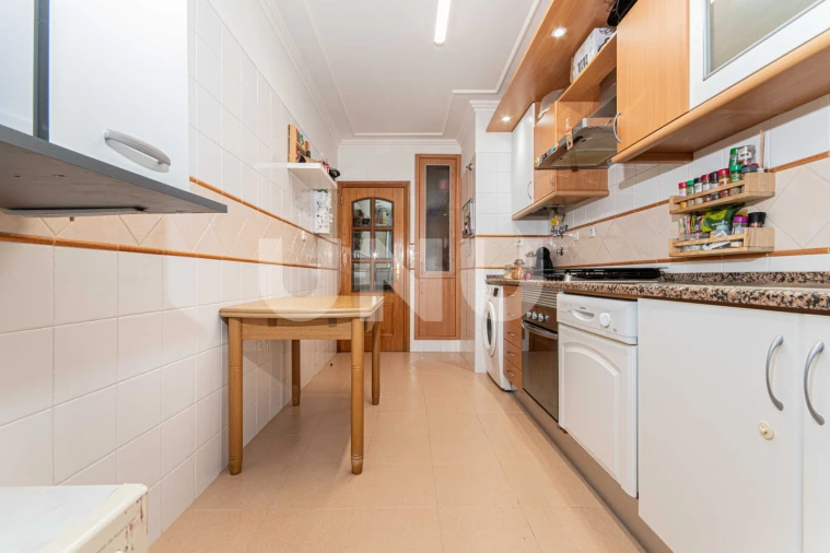 Apartamento T3 para Venda em Vila Franca de Xira Foto 9