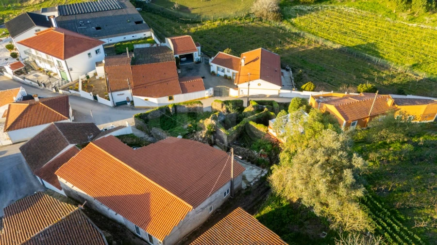 Moradia T3 para Venda em Dois Portos e Runa Foto 10