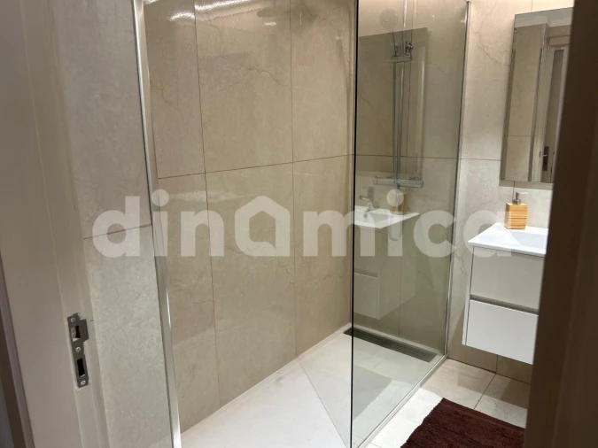 Apartamento T2 para Venda em Vila Nova de Famalicão e Calendário Foto 15