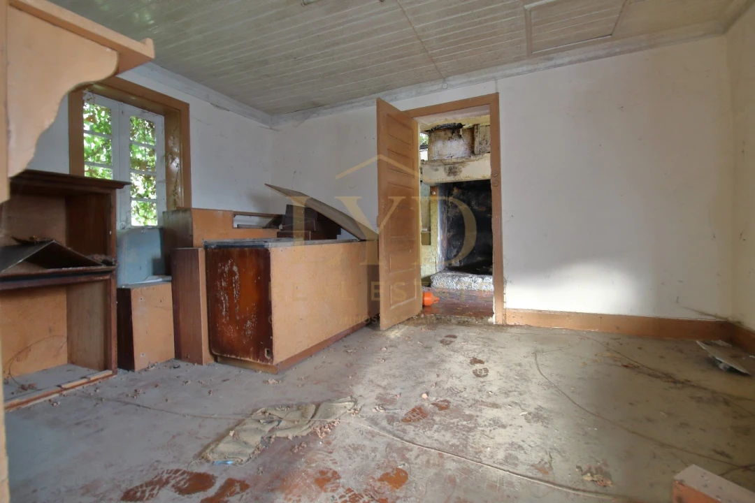 Moradia T2 para Venda em São Martinho de Sardoura Foto 9