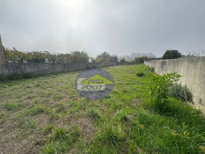 Terreno para Venda em Paramos Foto 13