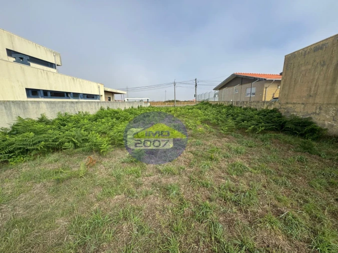 Terreno para Venda em Paramos Foto 14