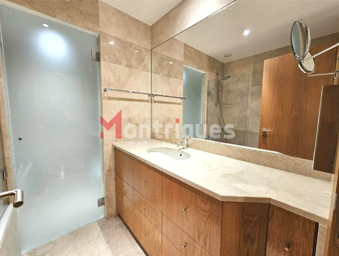 Apartamento T3 para Venda em Parque das Nações Foto 10