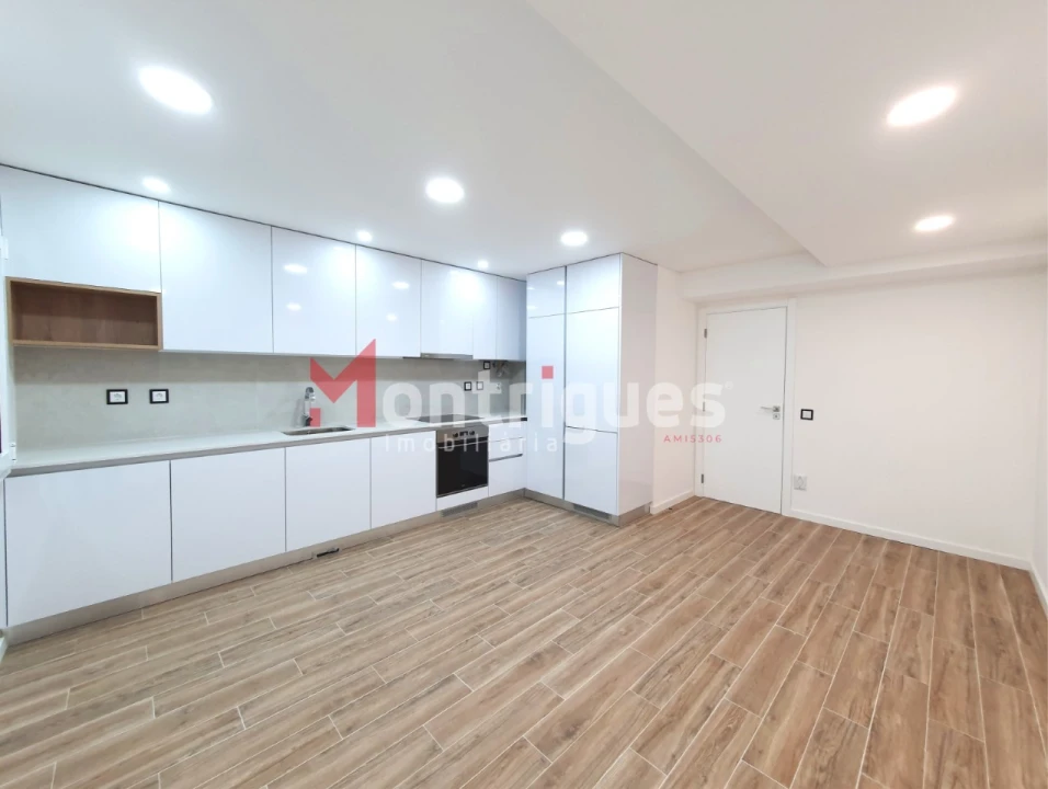 Apartamento T1 para Arrendamento em Montijo e Afonsoeiro Foto 1