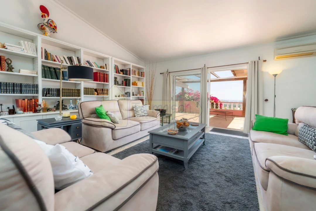 Moradia T3 para Venda em Santa Barbara de Nexe Foto 17