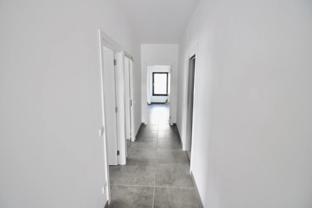 Moradia T3 para Venda em São Brás de Alportel Foto 3