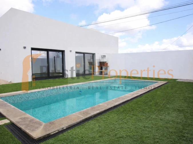 Moradia T3 para Venda em São Brás de Alportel Foto 1