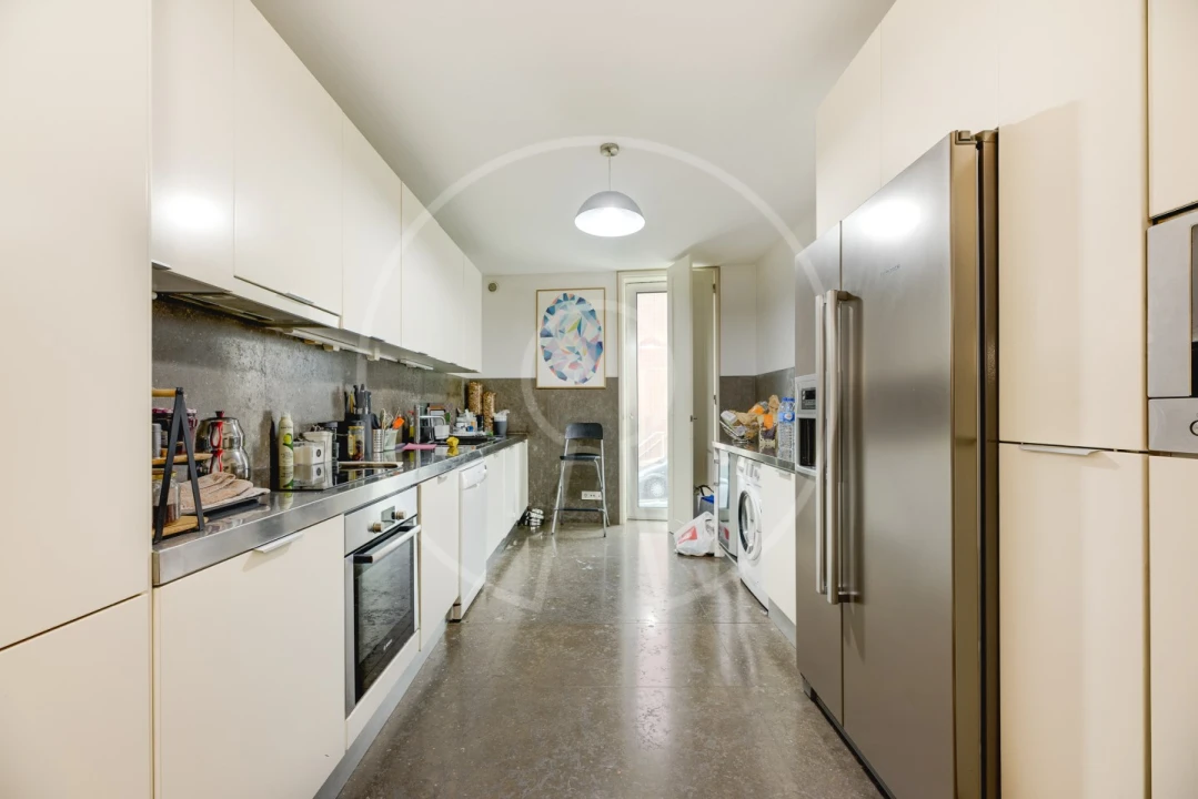 Apartamento T3 para Arrendamento em São Vicente Foto 8