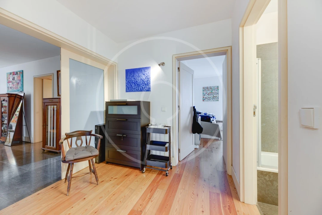 Apartamento T3 para Arrendamento em São Vicente Foto 22