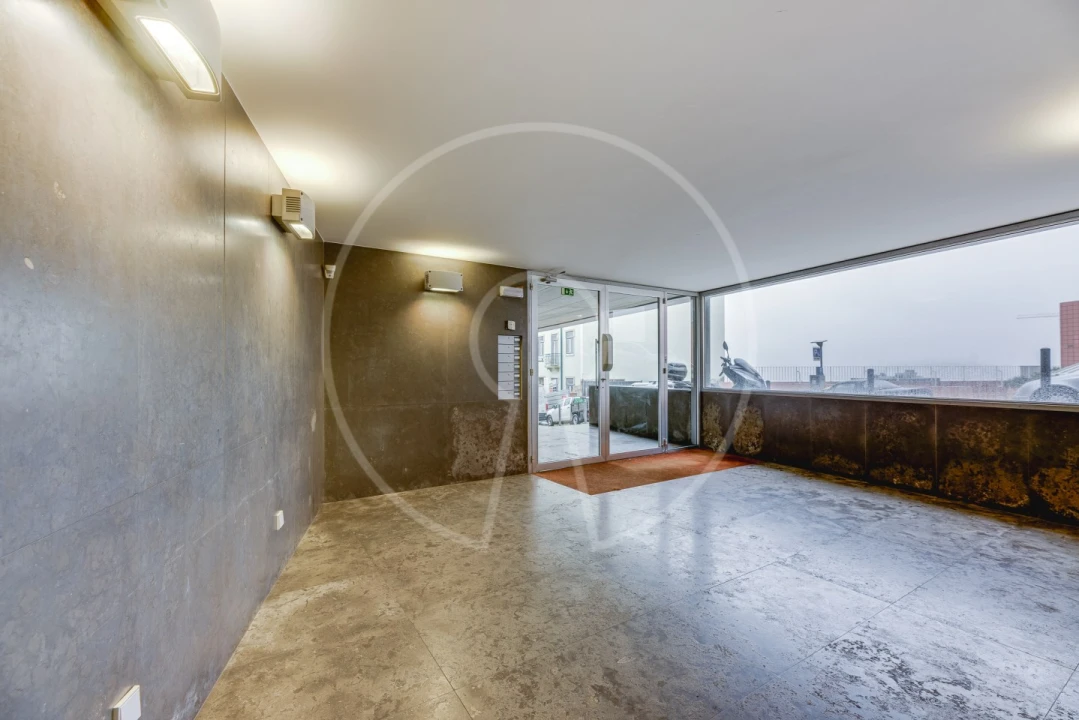 Apartamento T3 para Arrendamento em São Vicente Foto 33