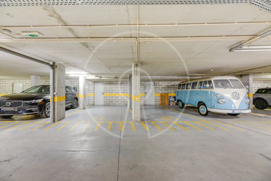 Apartamento T3 para Arrendamento em São Vicente Foto 25